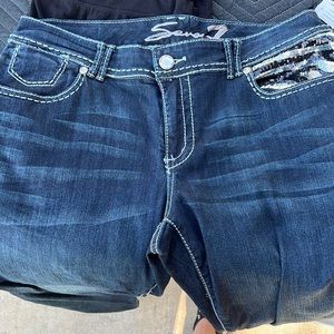Brand new never worn SEVEN bootleg jeans